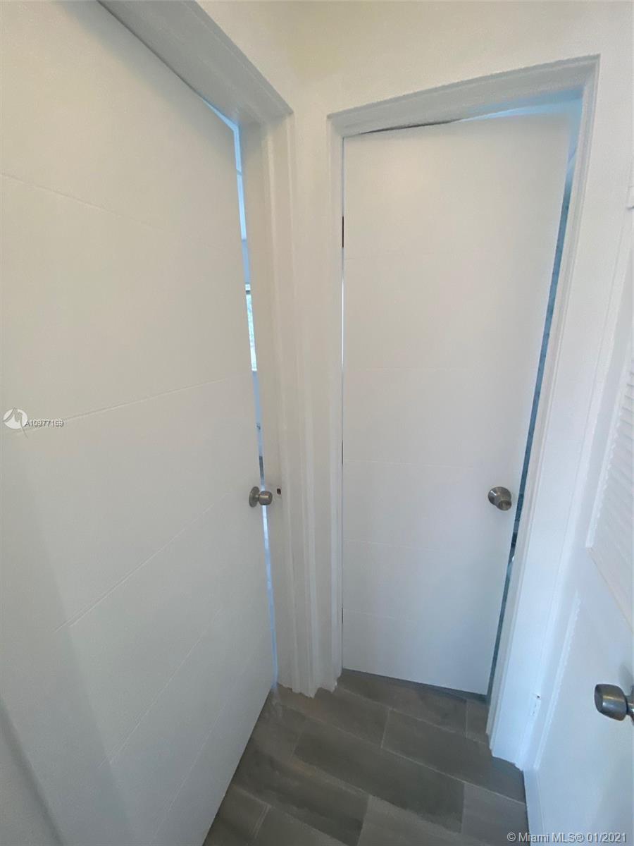 See details / 8880 sq. ft. $ 2021-02-23 0 Photo