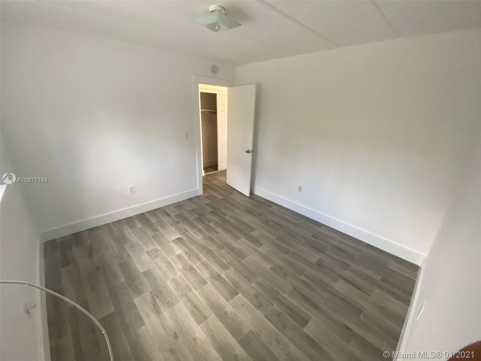 See details / 8880 sq. ft. $ 2021-02-23 0 Photo