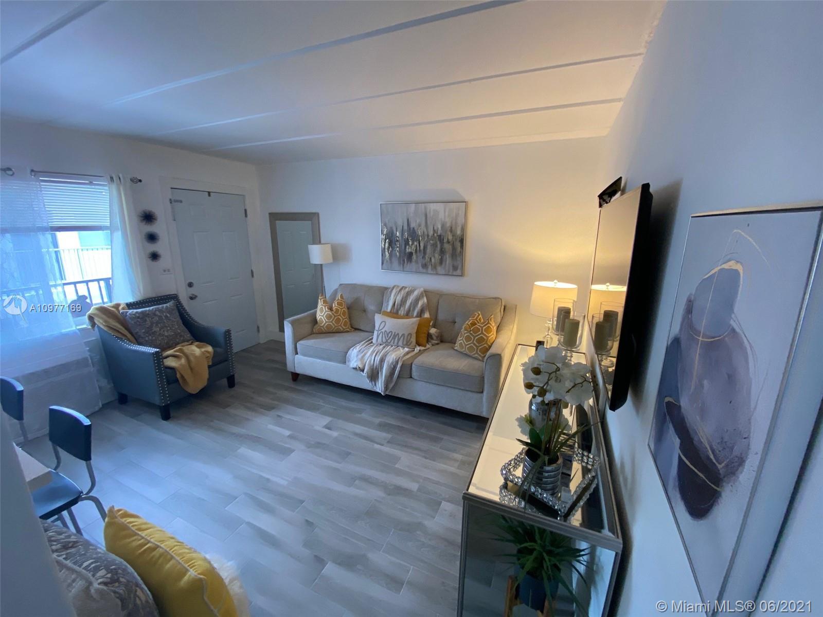 See details / 8880 sq. ft. $ 2021-05-14 0 Photo