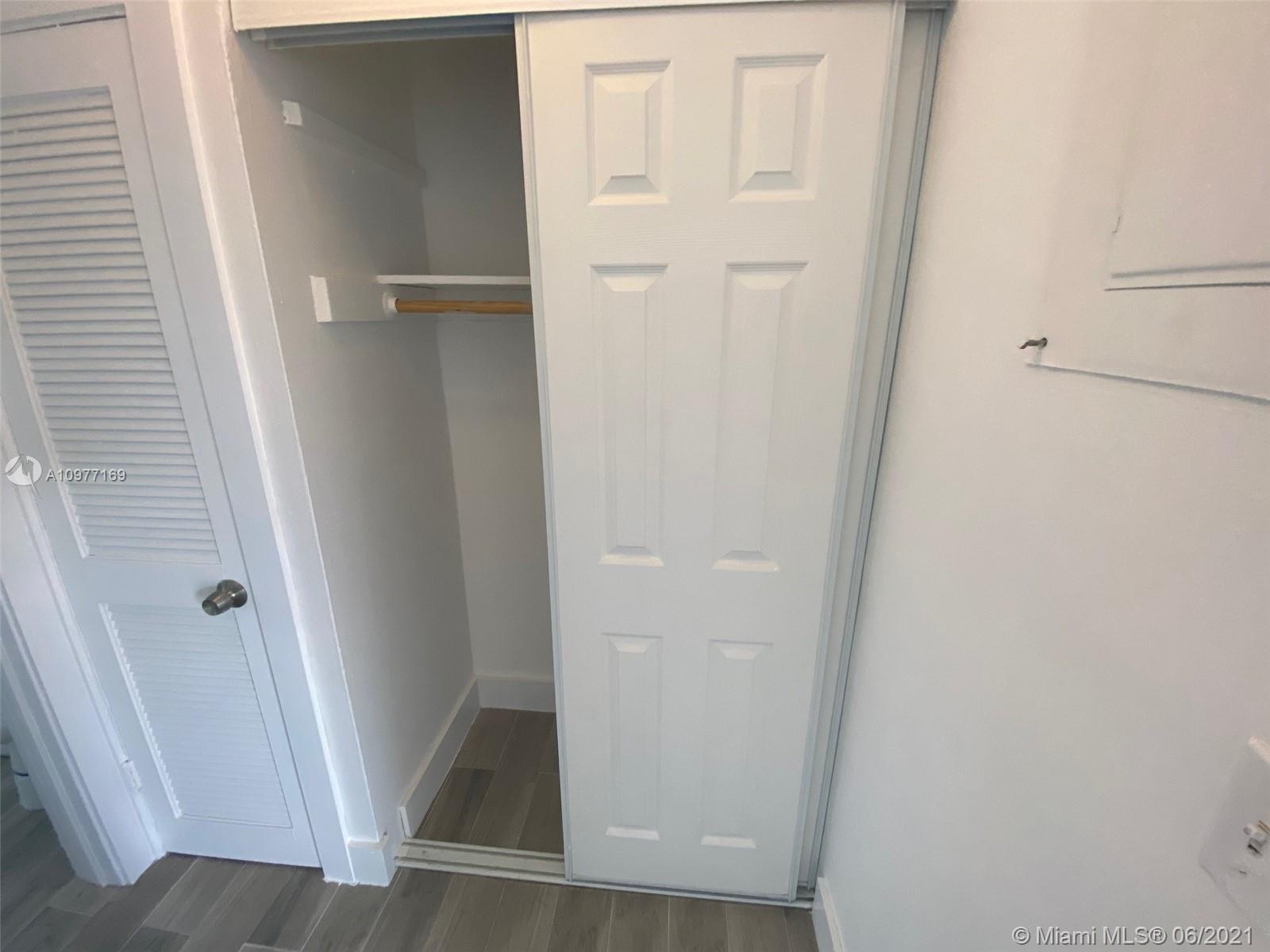 See details / 8880 sq. ft. $ 2021-05-14 0 Photo