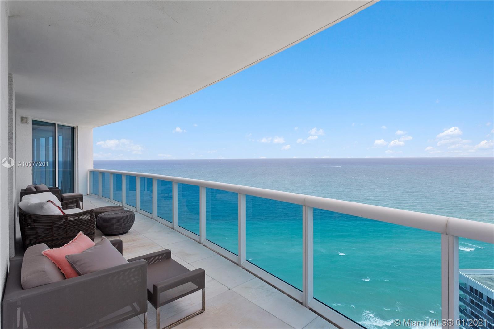 Photo of 2711 Ocean Dr #2705, Hollywood, Florida, 33019 -