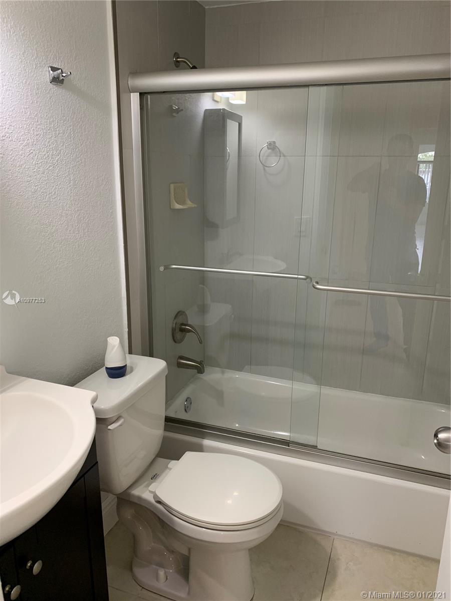 See details / 1932 sq. ft. $ 2021-01-02 0 Photo