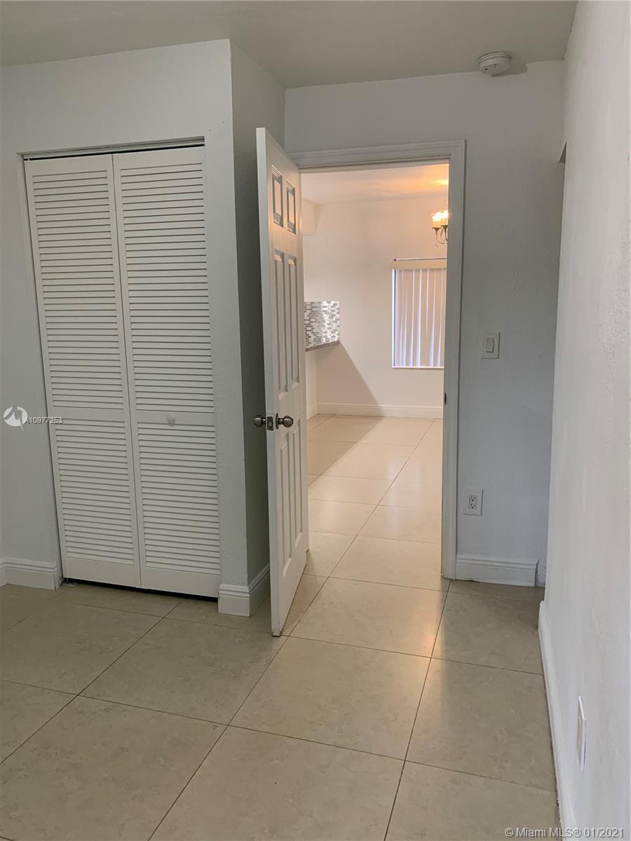 See details / 1932 sq. ft. $ 2021-01-02 0 Photo