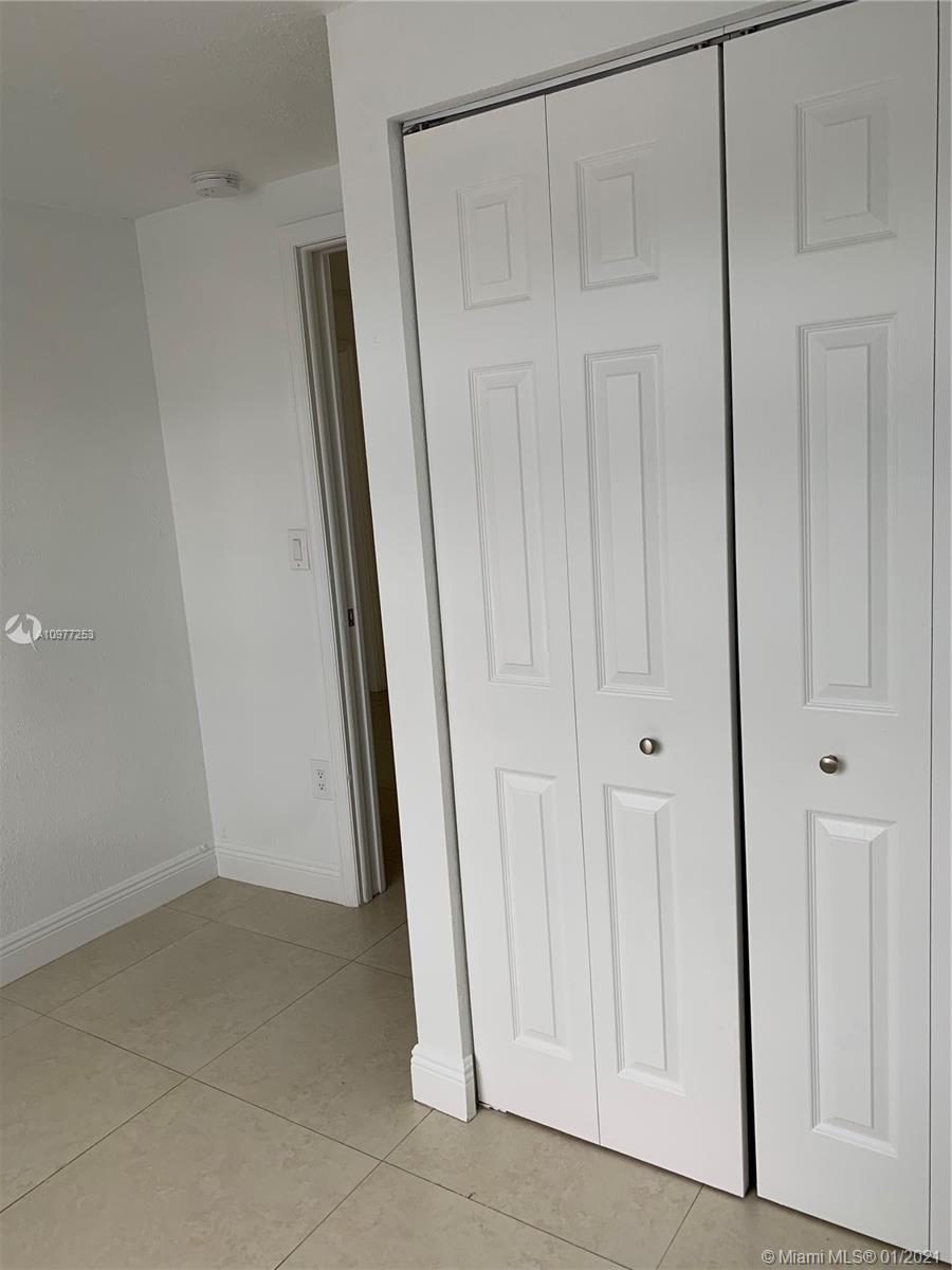 See details / 1932 sq. ft. $ 2021-01-02 0 Photo