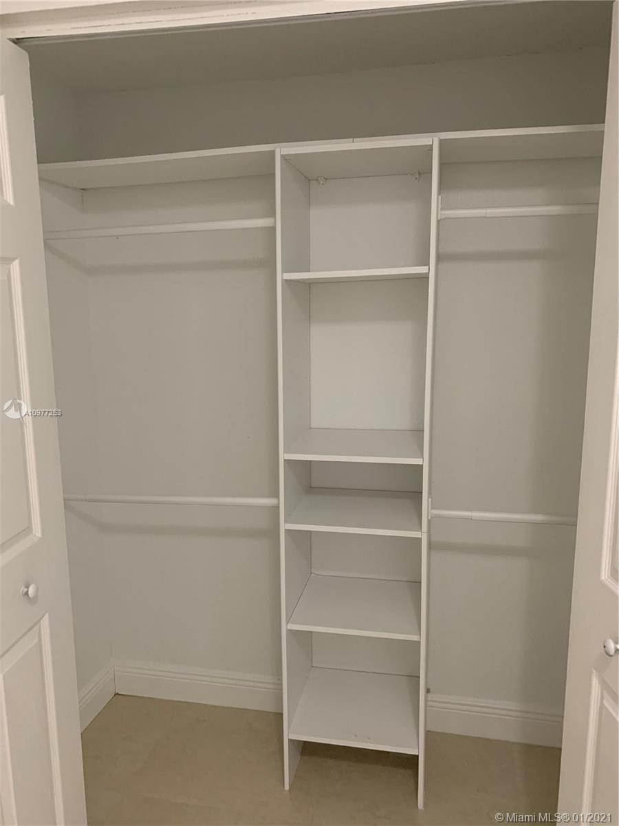 See details / 1932 sq. ft. $ 2021-01-02 0 Photo