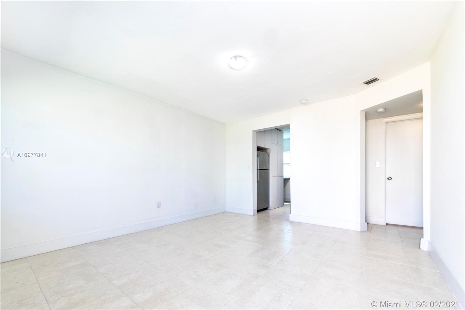See details / 1533 sq. ft. $ 2021-01-04 0 Photo