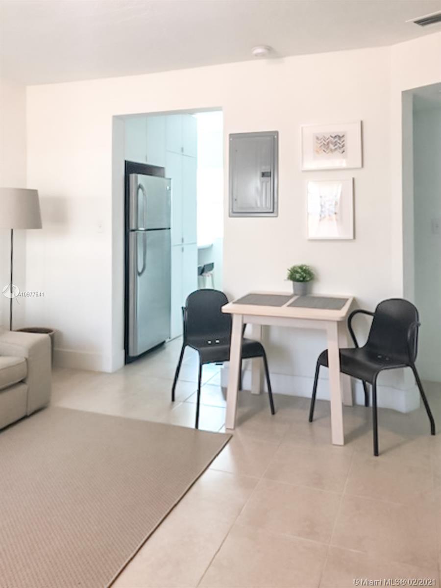 See details / 1533 sq. ft. $ 2021-01-04 0 Photo