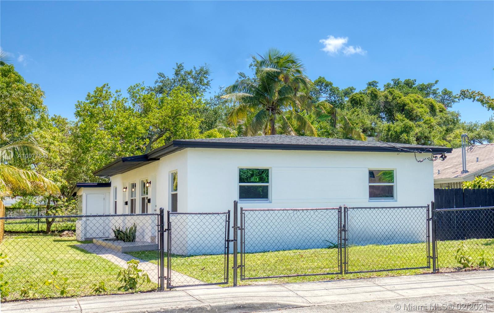 See details / 1533 sq. ft. $ 2021-01-04 0 Photo