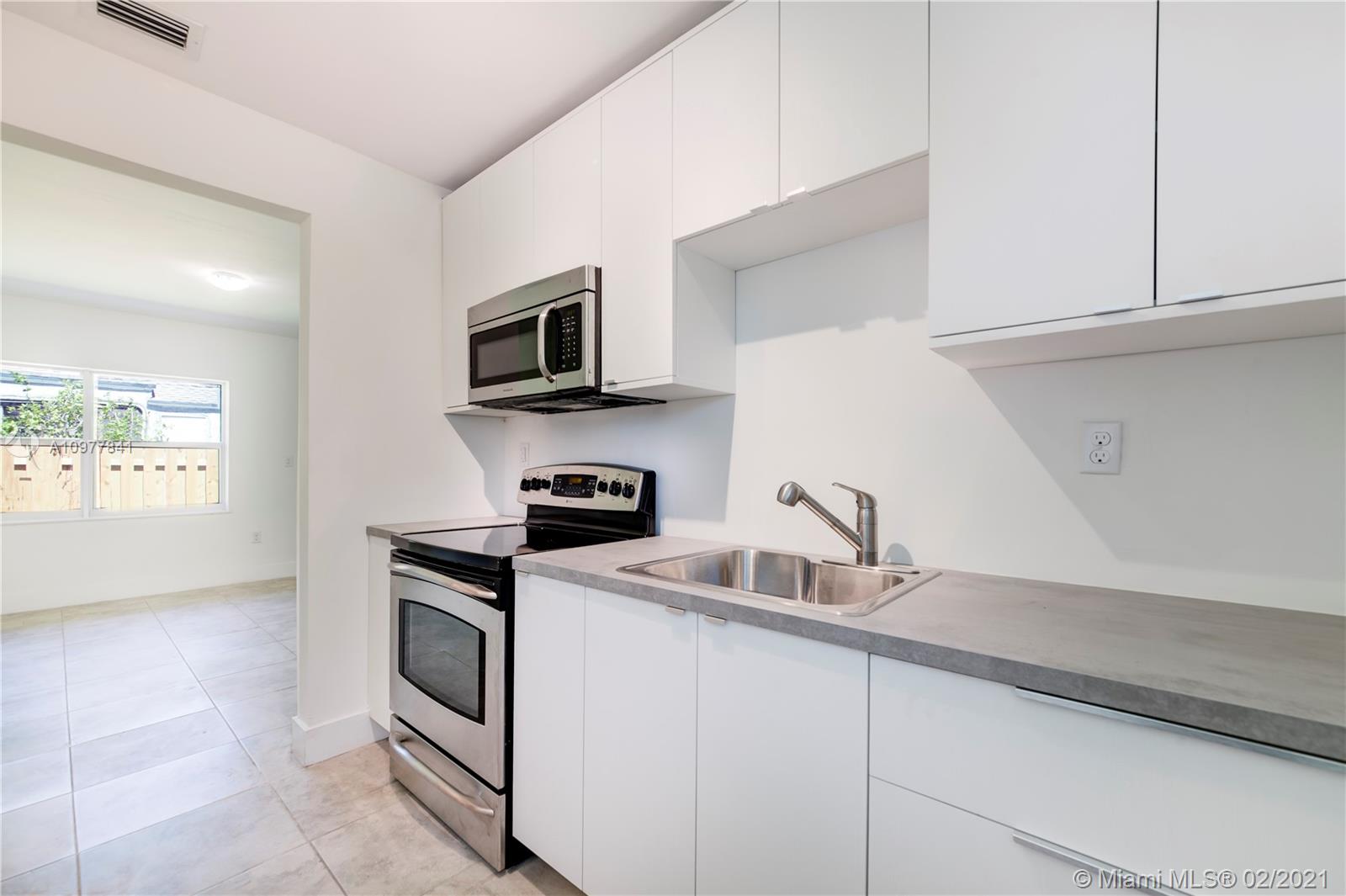 See details / 1533 sq. ft. $ 2021-01-04 0 Photo