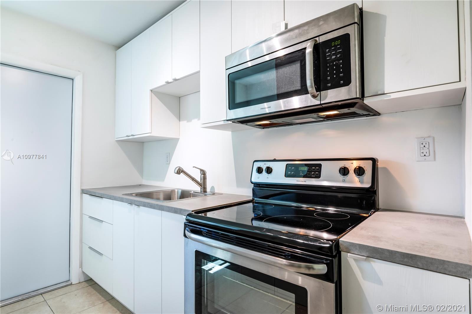 See details / 1533 sq. ft. $ 2021-01-04 0 Photo