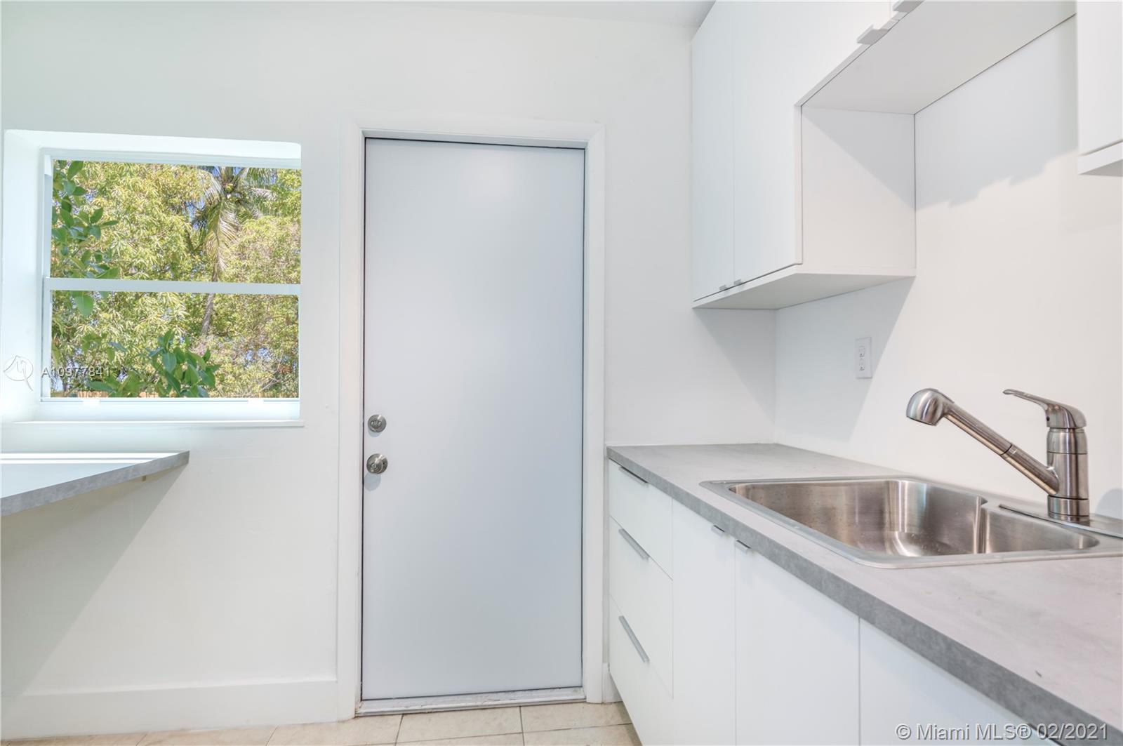 See details / 1533 sq. ft. $ 2021-01-04 0 Photo