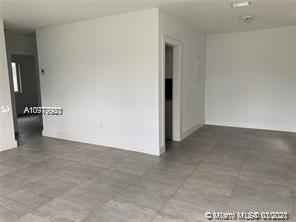 See details / 2395 sq. ft. $ 2021-01-04 0 Photo