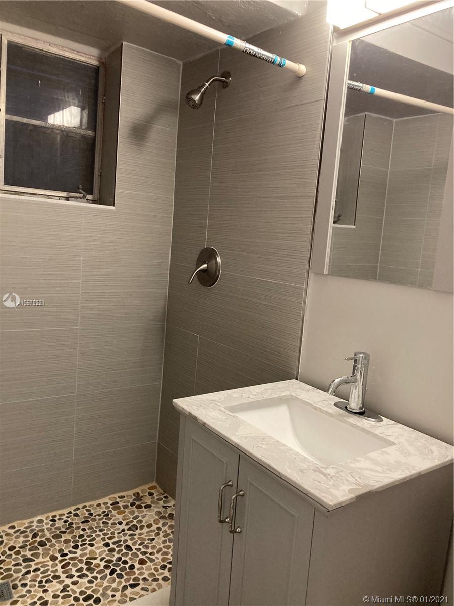 See details / 1962 sq. ft. $ 2021-01-04 0 Photo