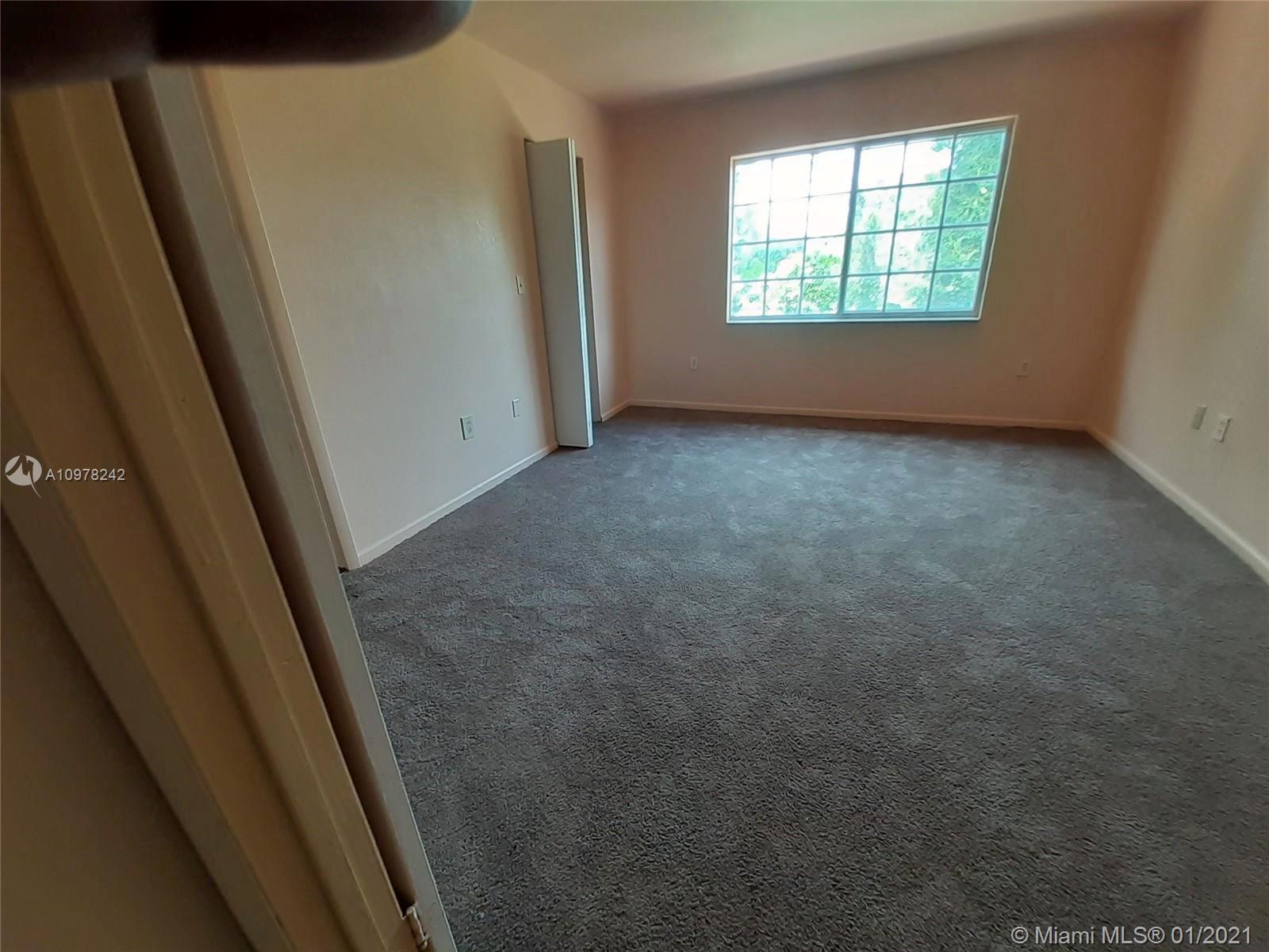 See details / 5731 sq. ft. $ 2021-01-05 0 Photo