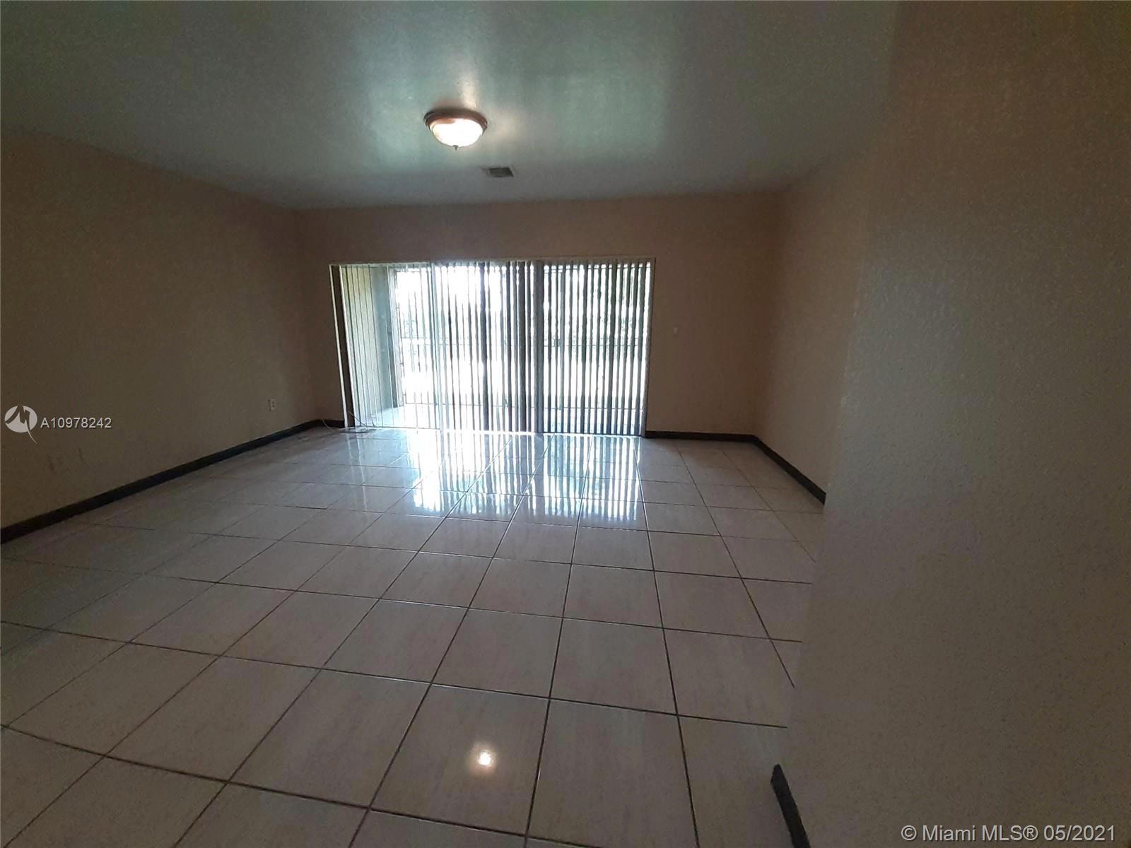 See details / 5731 sq. ft. $ 2021-01-05 0 Photo