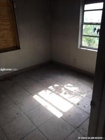 See details / 1676 sq. ft. $ 2021-01-05 0 Photo