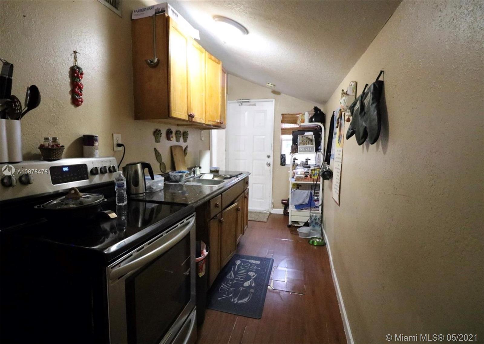 See details / 1084 sq. ft. $ 2021-01-05 0 Photo