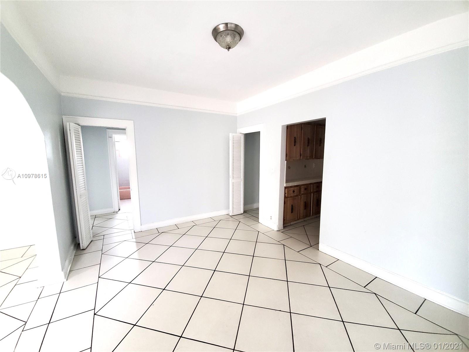 See details / 2635 sq. ft. $ 2021-01-05 0 Photo