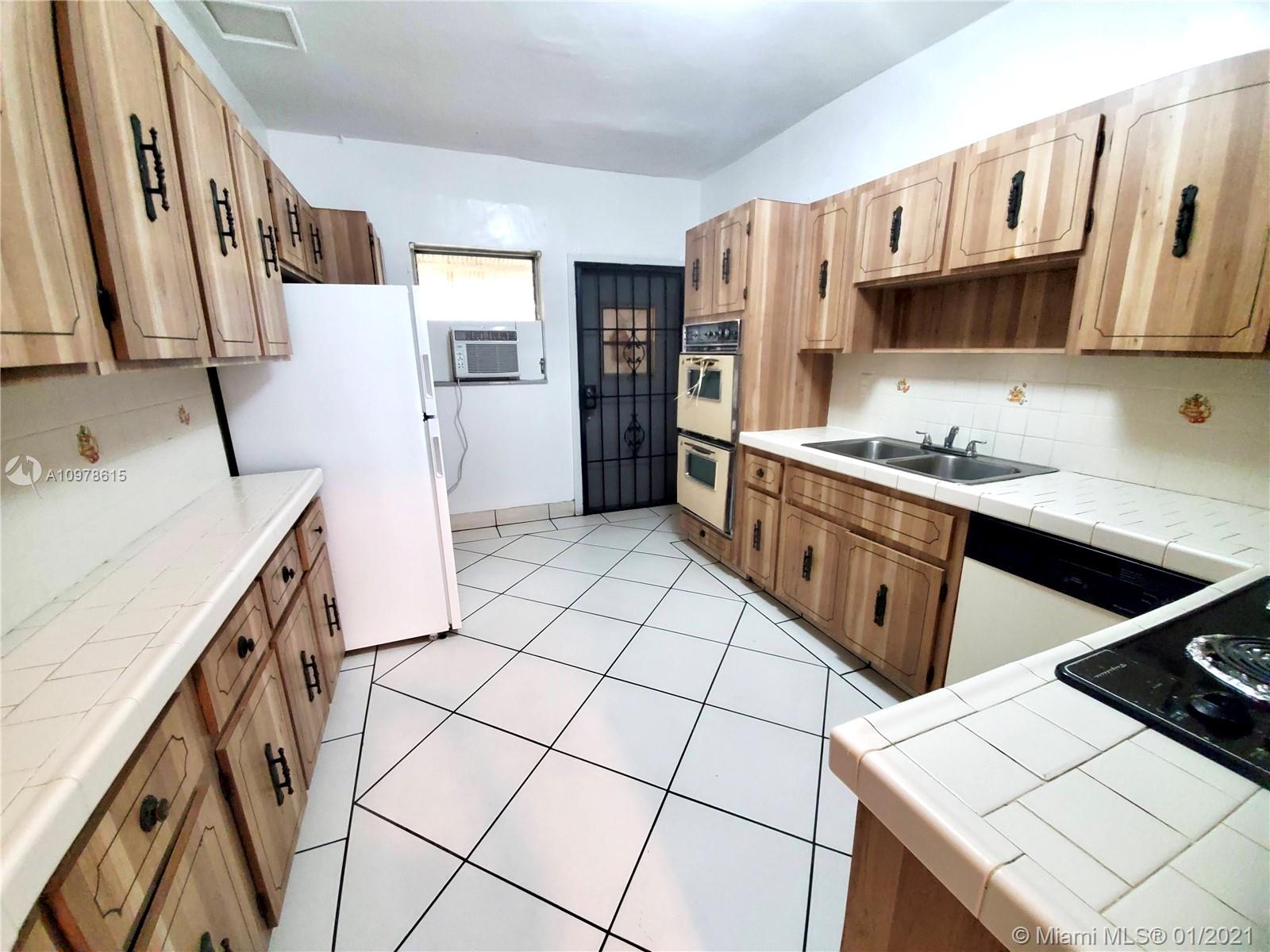 See details / 2635 sq. ft. $ 2021-01-05 0 Photo