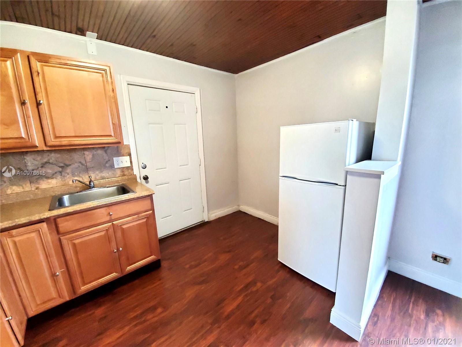 See details / 2635 sq. ft. $ 2021-01-05 0 Photo