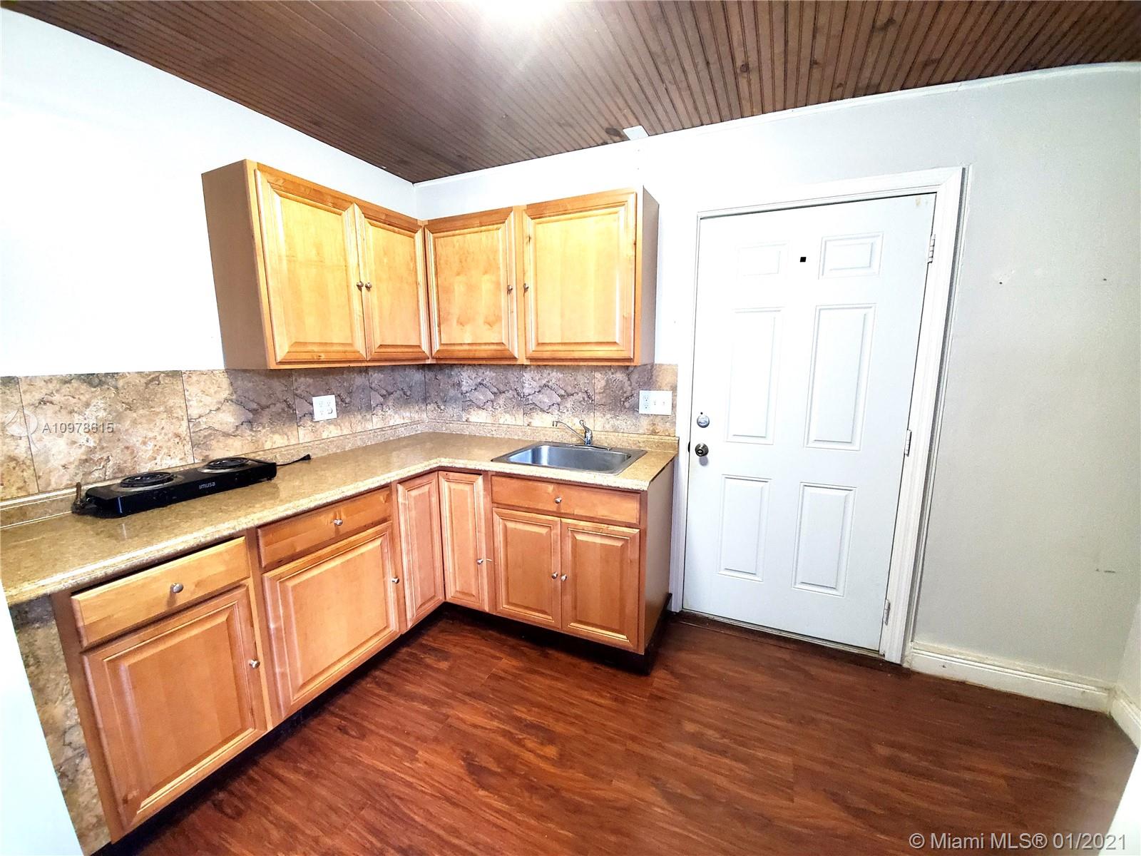 See details / 2635 sq. ft. $ 2021-01-05 0 Photo
