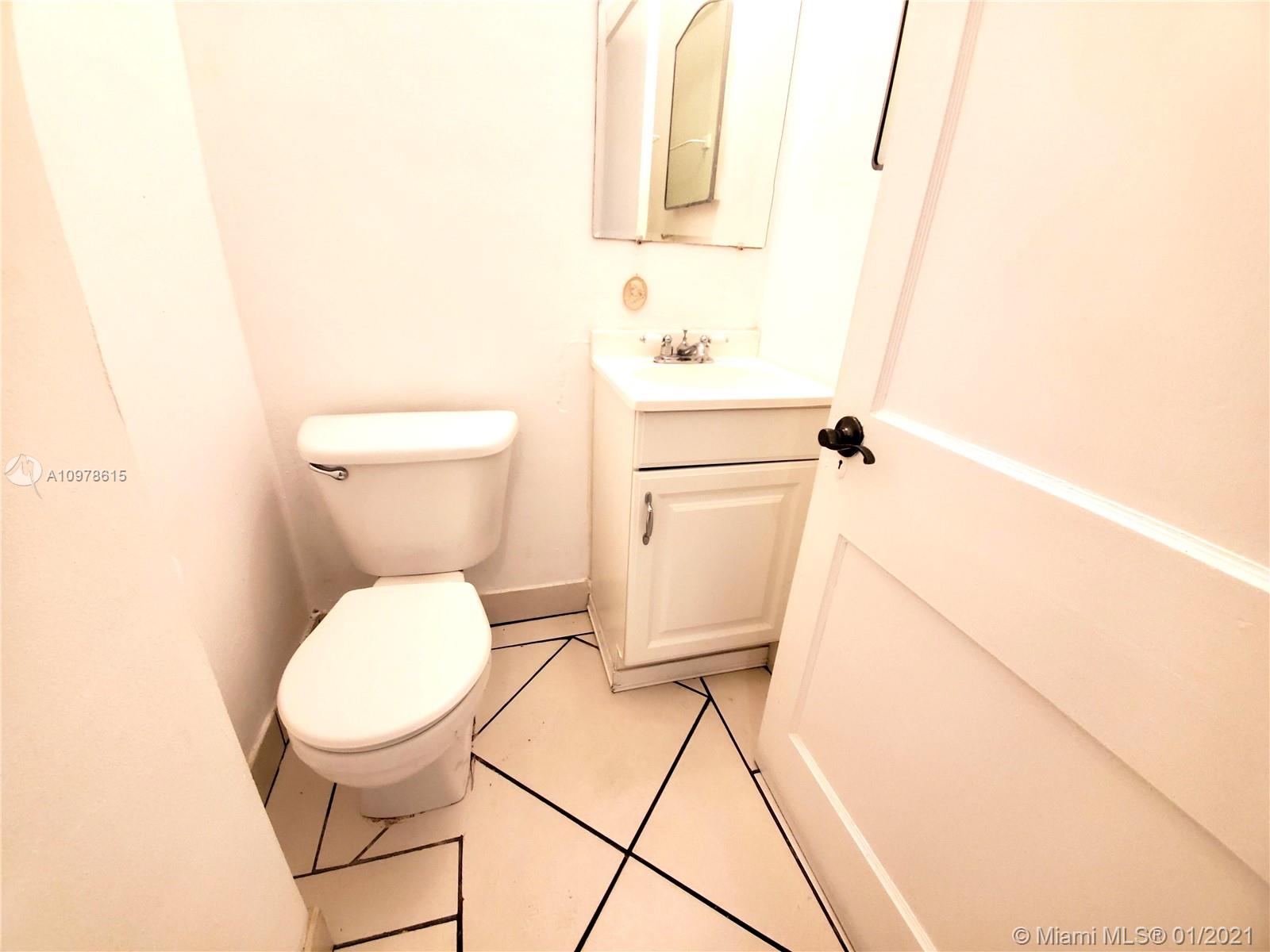 See details / 2635 sq. ft. $ 2021-01-05 0 Photo