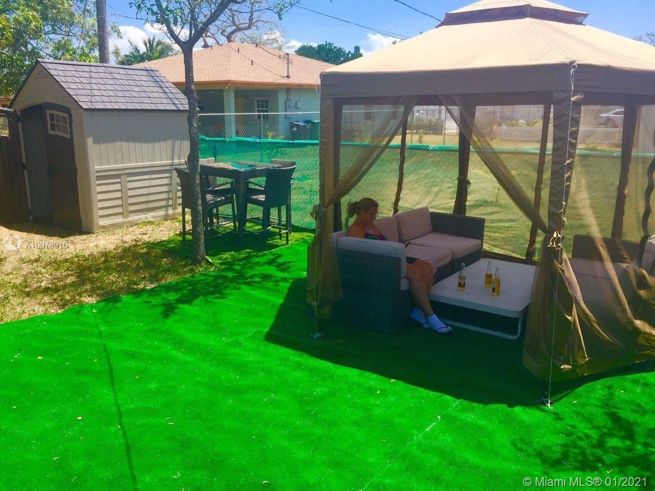 See details / 2444 sq. ft. $ 2021-01-06 0 Photo