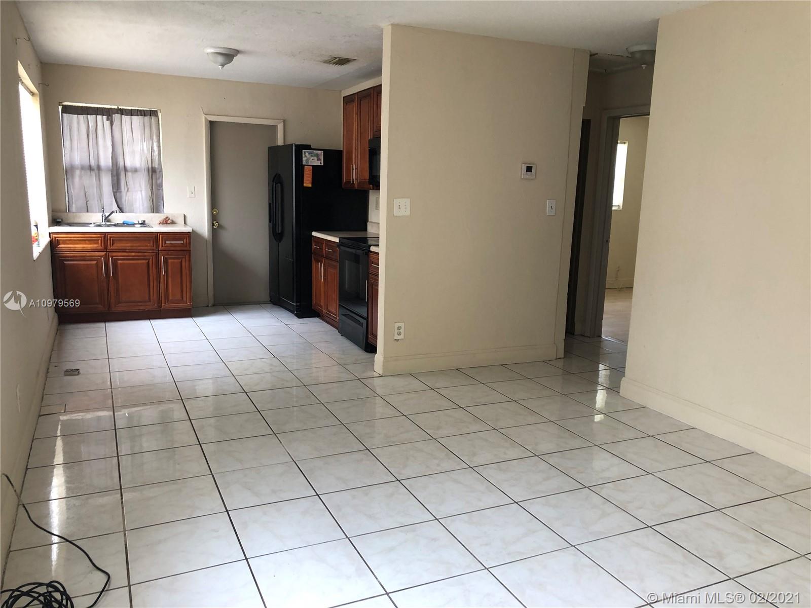 See details / 1935 sq. ft. $ 2021-01-06 0 Photo