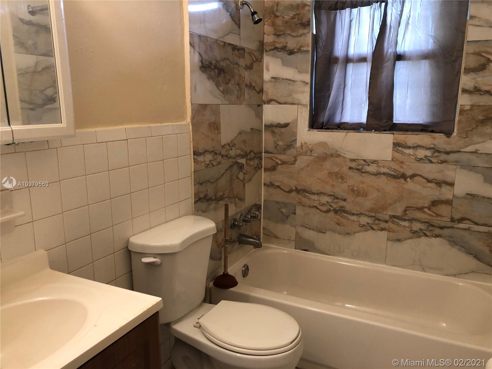 See details / 1935 sq. ft. $ 2021-01-06 0 Photo