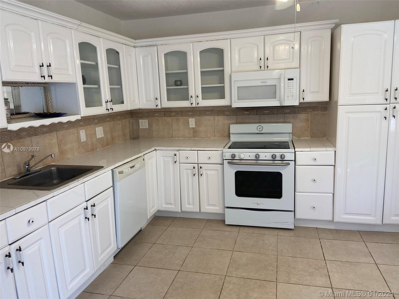 See details / 2573 sq. ft. $ 2021-01-07 0 Photo