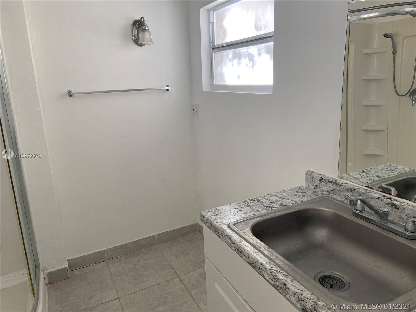 See details / 2573 sq. ft. $ 2021-01-07 0 Photo