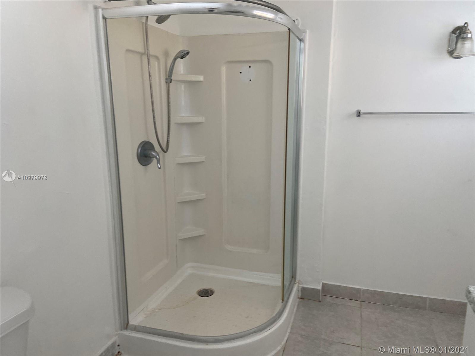 See details / 2573 sq. ft. $ 2021-01-07 0 Photo