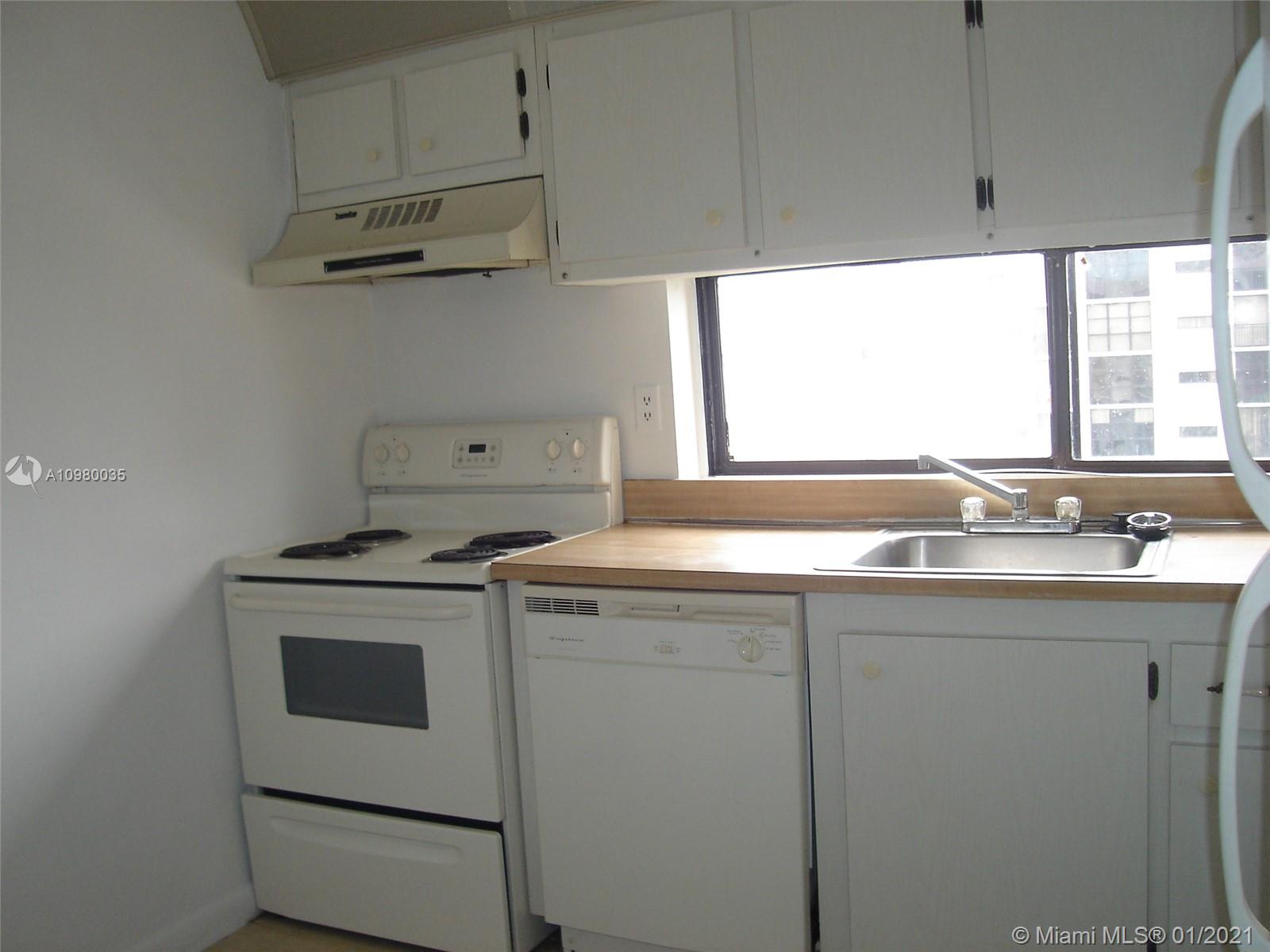 Photo of 17011 Bay Rd #916, Sunny Isles Beach, Florida, 33160 -