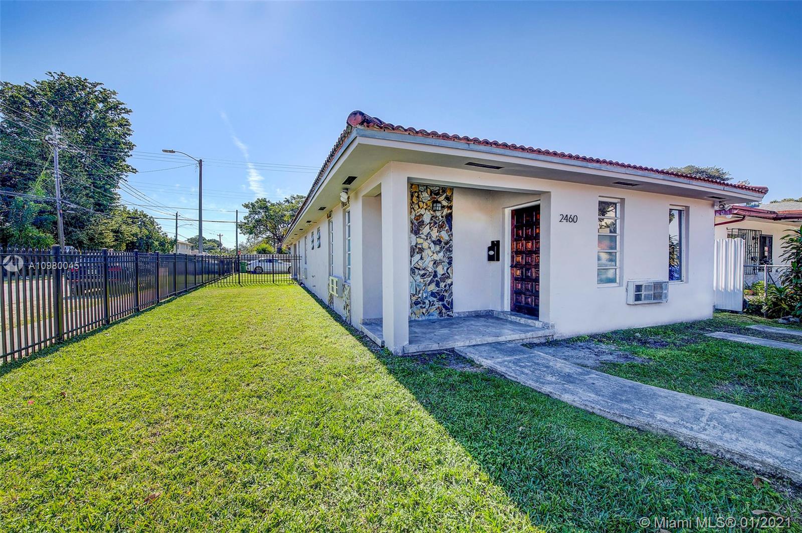 See details / 1915 sq. ft. $ 2021-01-07 0 Photo