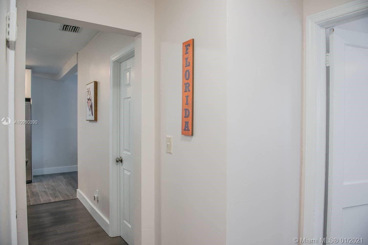 See details / 1682 sq. ft. $ 2021-01-08 0 Photo