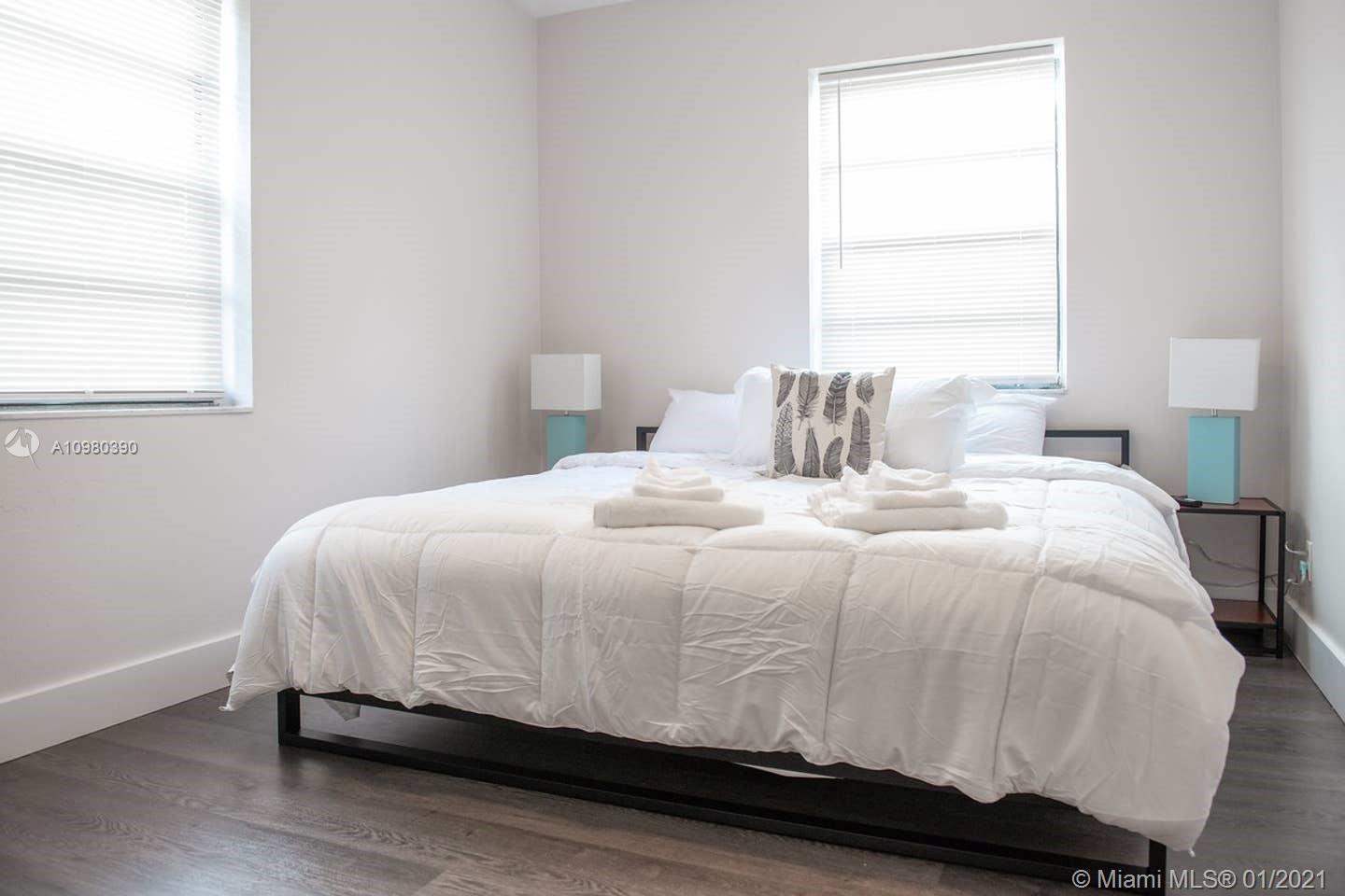 See details / 1682 sq. ft. $ 2021-01-08 0 Photo