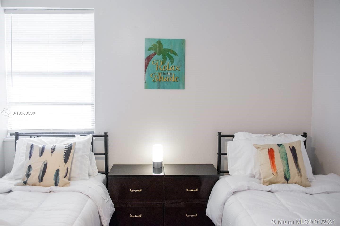 See details / 1682 sq. ft. $ 2021-01-08 0 Photo