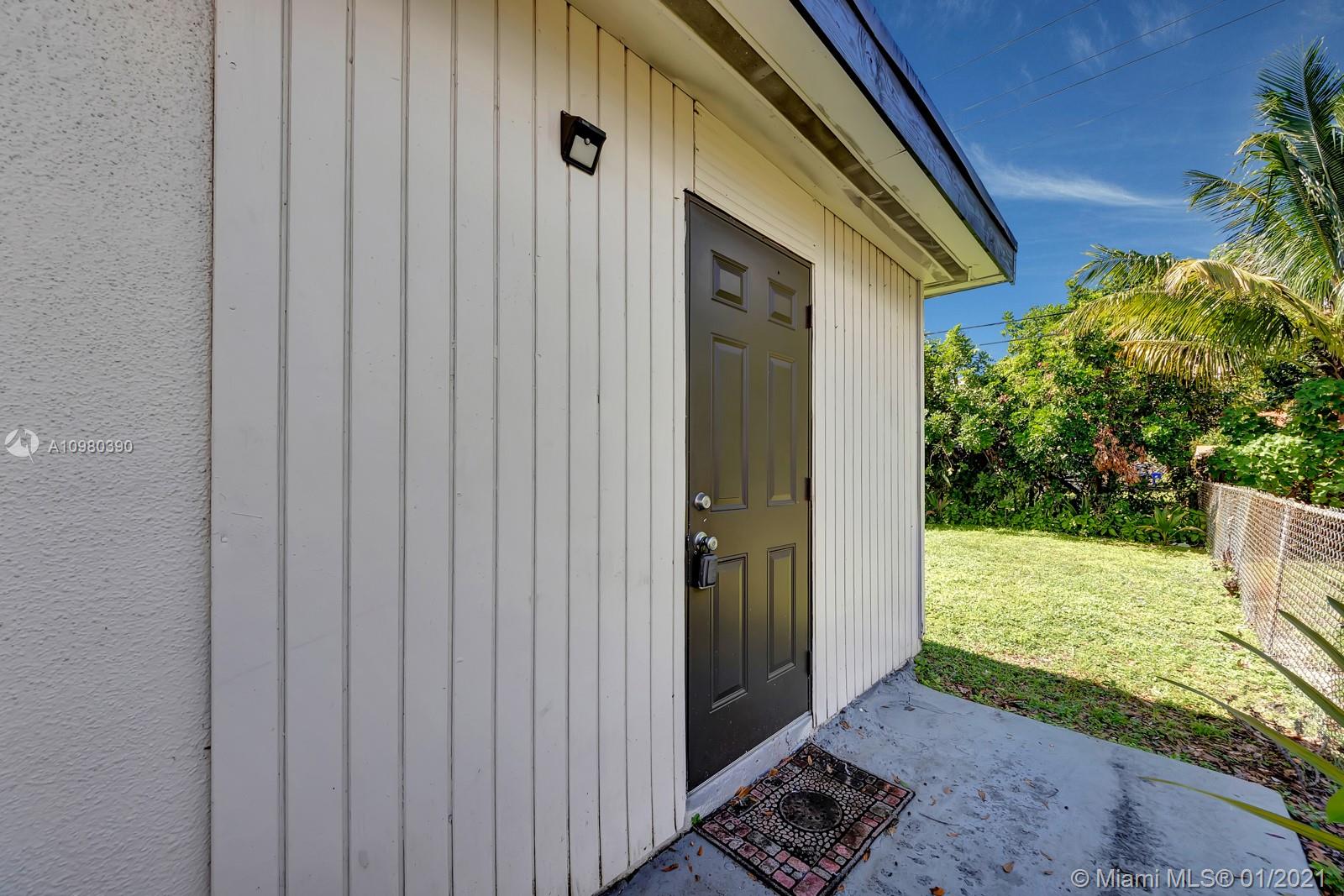See details / 1682 sq. ft. $ 2021-01-08 0 Photo