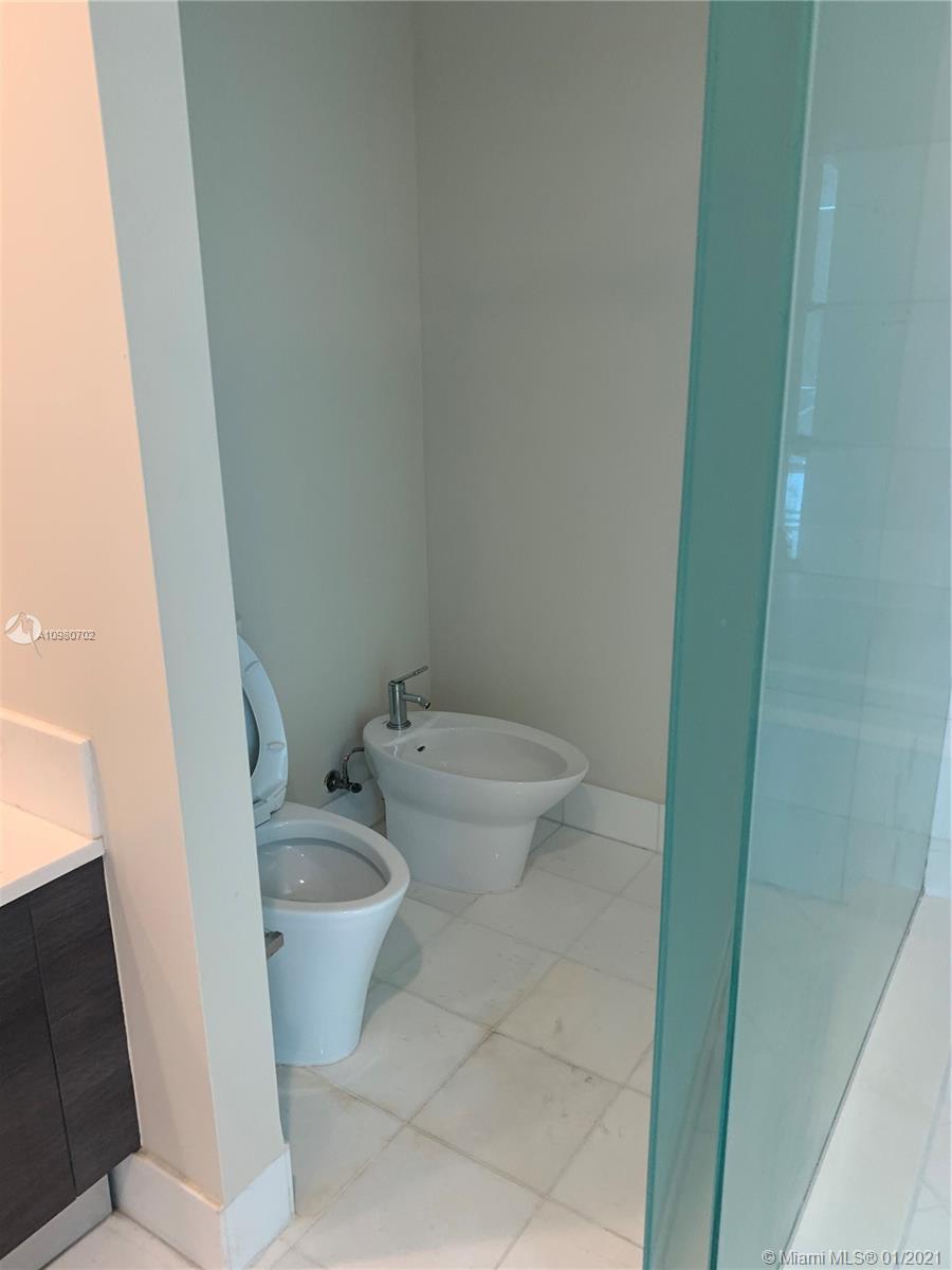 Photo of 2950 188th St #405, Aventura, Florida, 33180 -
