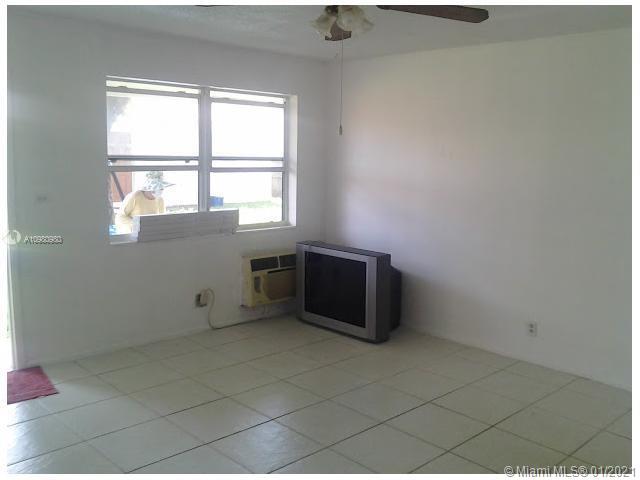 See details / 1675 sq. ft. $ 2021-01-09 0 Photo