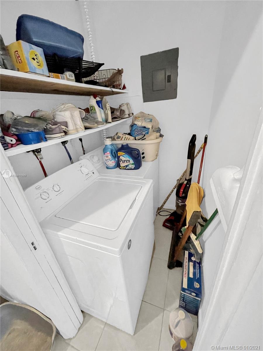 See details / 2850 sq. ft. $ 2021-04-20 0 Photo