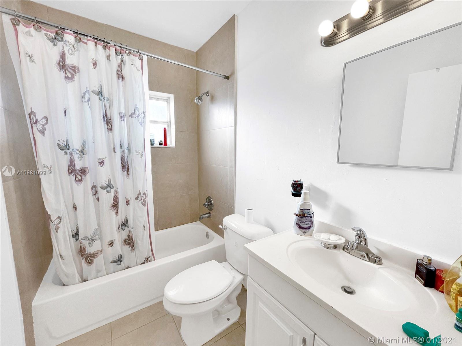 See details / 2850 sq. ft. $ 2021-04-20 0 Photo