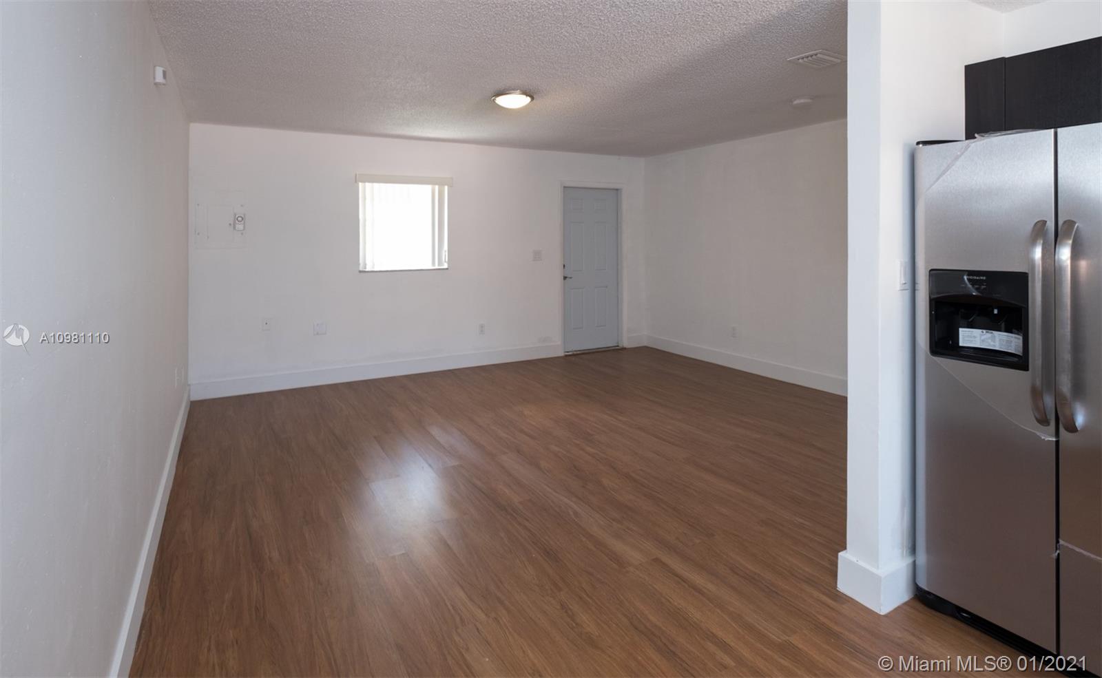 See details / 1680 sq. ft. $ 2021-01-10 0 Photo