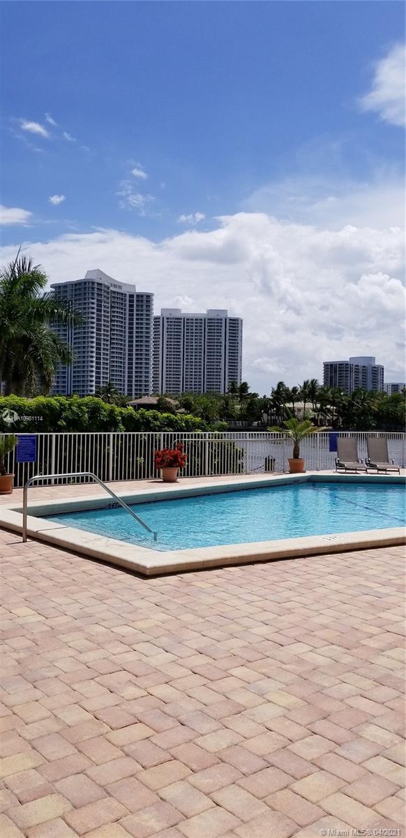 Photo of 3161 Ocean Dr #301, Hallandale Beach, Florida, 33009 -