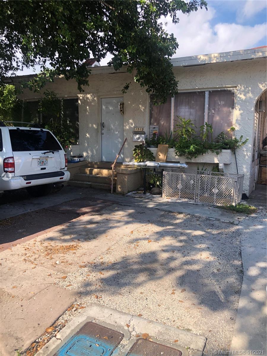 See details / 2056 sq. ft. $ 2021-01-11 0 Photo