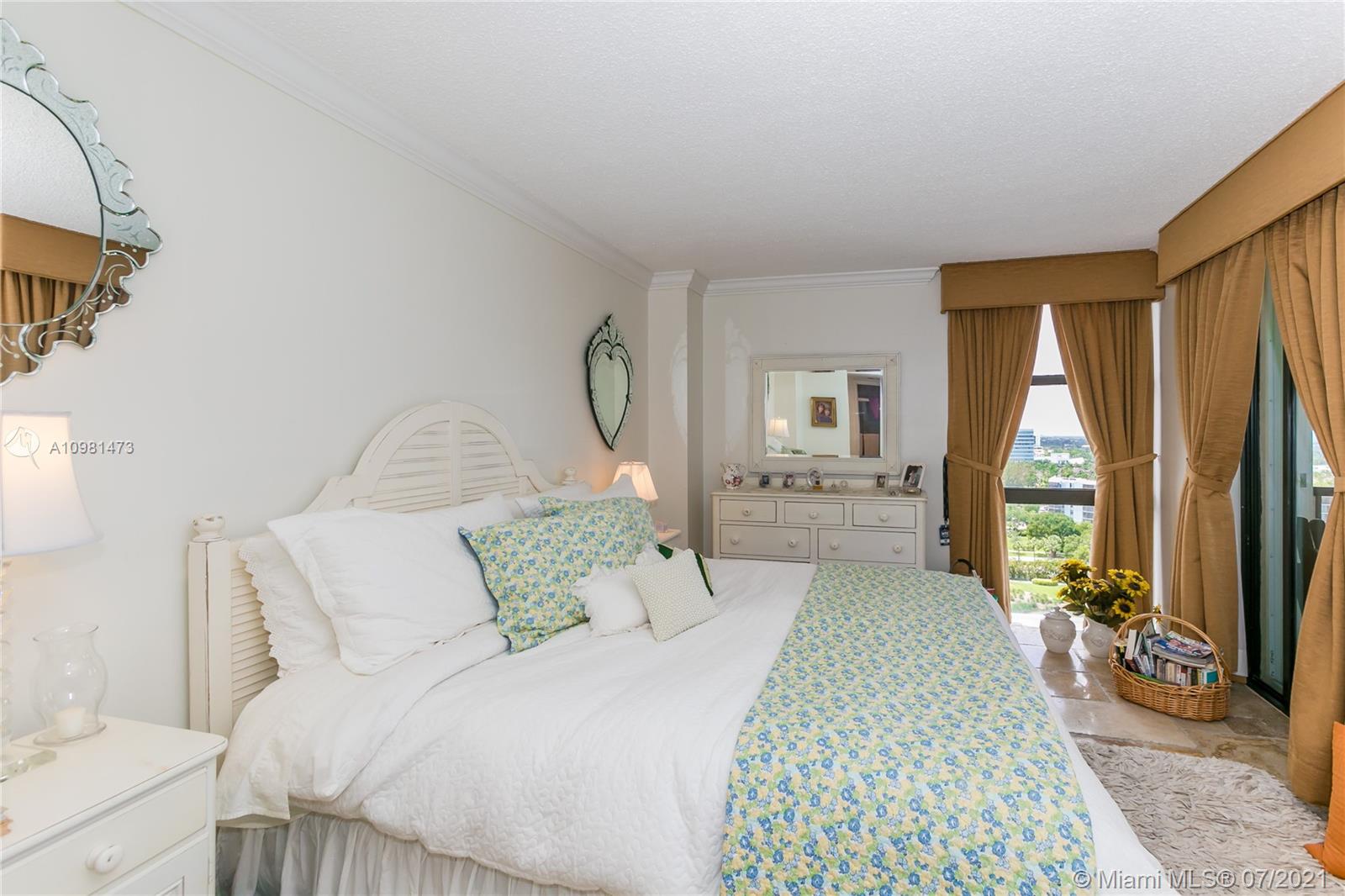 Photo of 20301 Country Club Dr #1622, Aventura, Florida, 33180 -