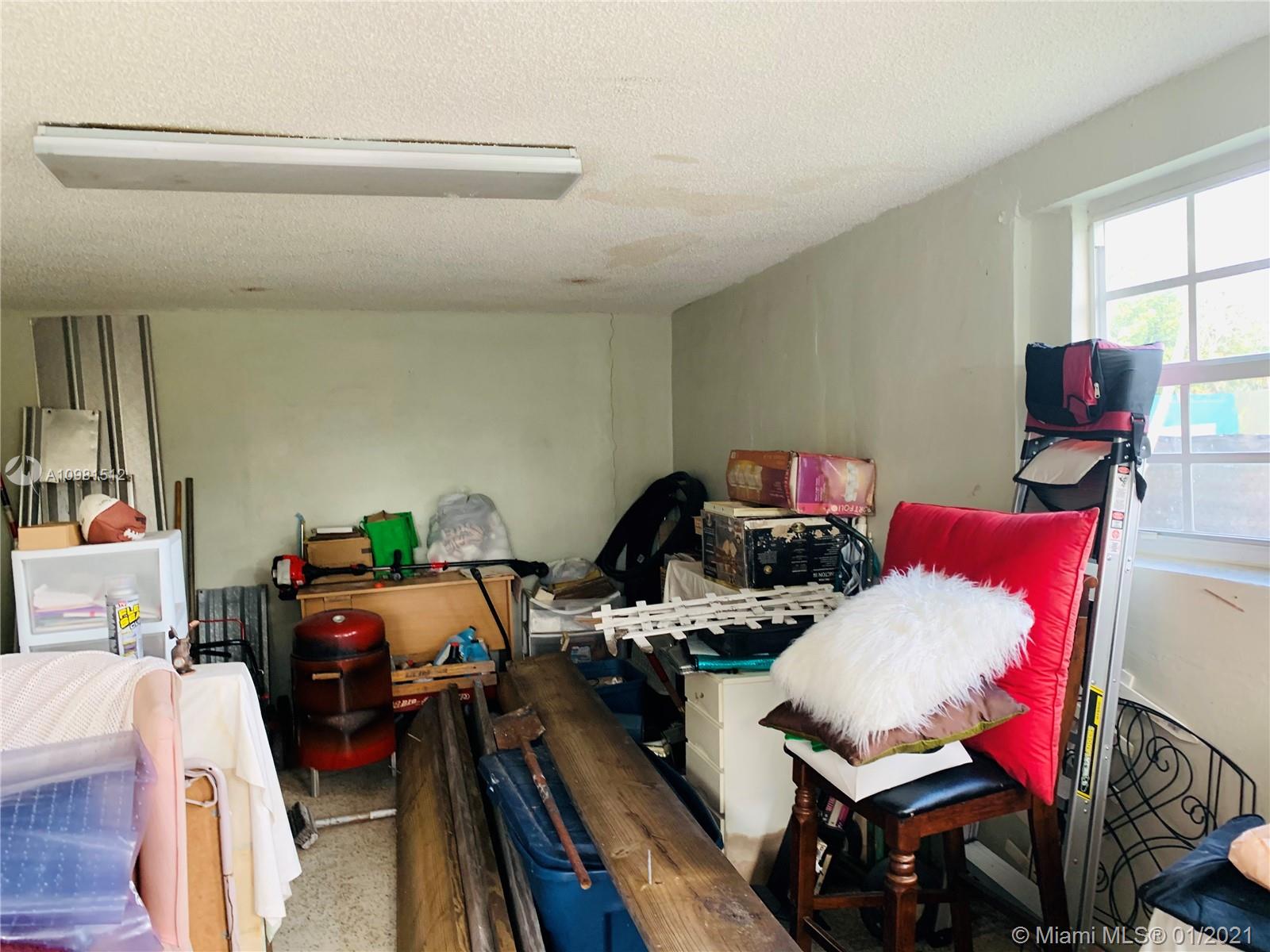 See details / 1575 sq. ft. $ 2021-01-11 0 Photo