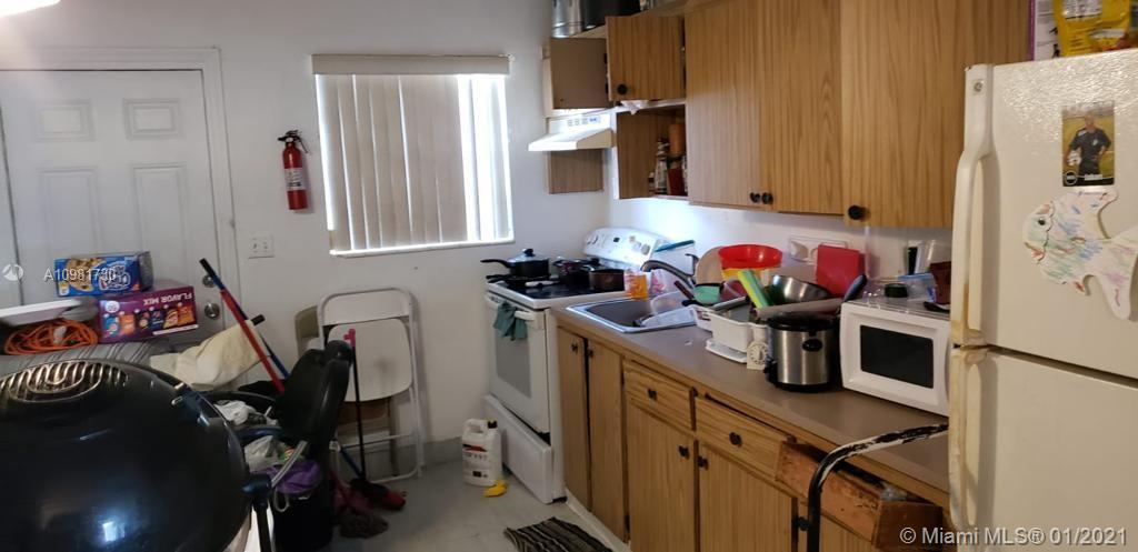 See details / 1950 sq. ft. $ 2021-01-11 0 Photo