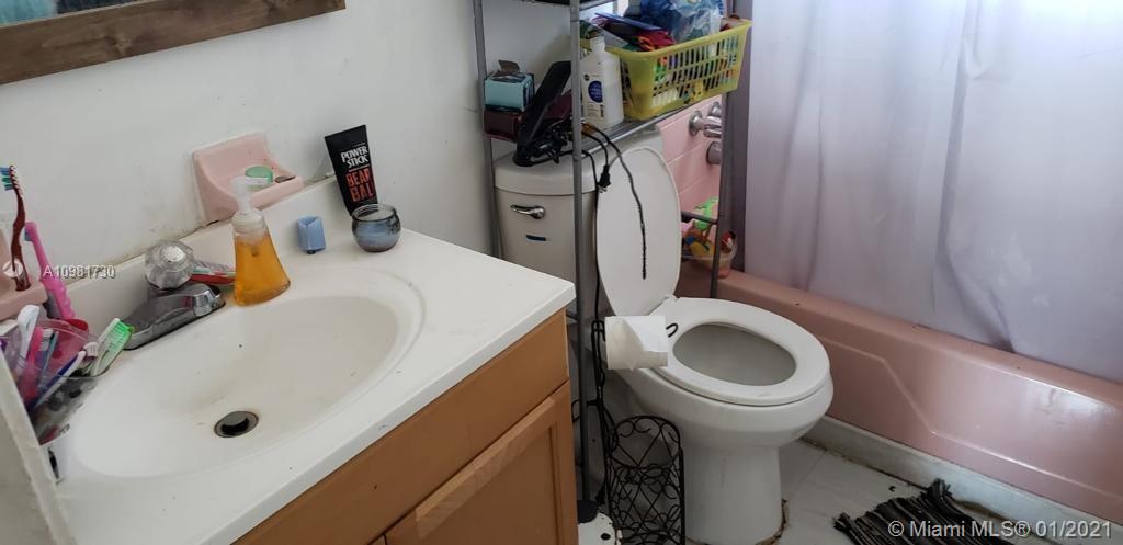 See details / 1950 sq. ft. $ 2021-01-11 0 Photo