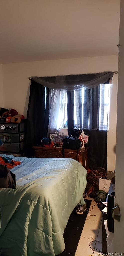 See details / 1950 sq. ft. $ 2021-01-11 0 Photo